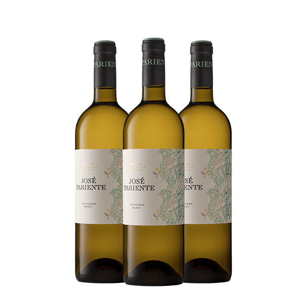 Vino blanco español de la Bodegas José Pariente Sauvignon Blanc 750 ml. x 3 Botellas